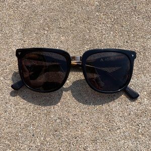 Ashbury Pistol Sunglasses - Black/Brown Tortoise